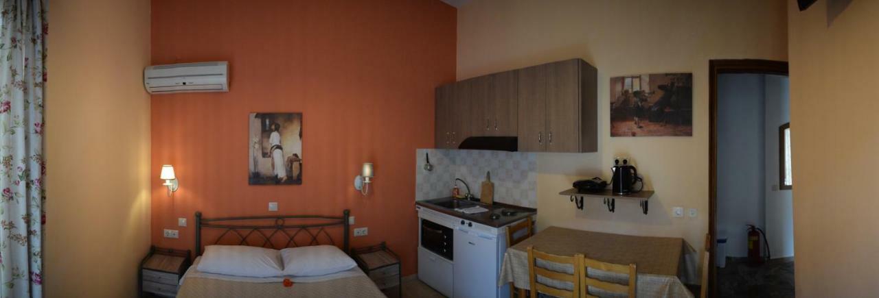 Stamoulis Apartments Agia Efimia Exteriör bild